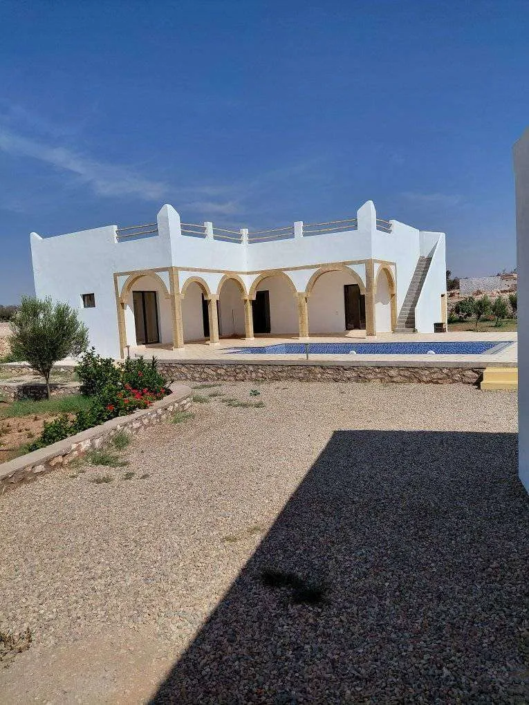 2600 sqm villa plot with garden and olive trees near Essaouira