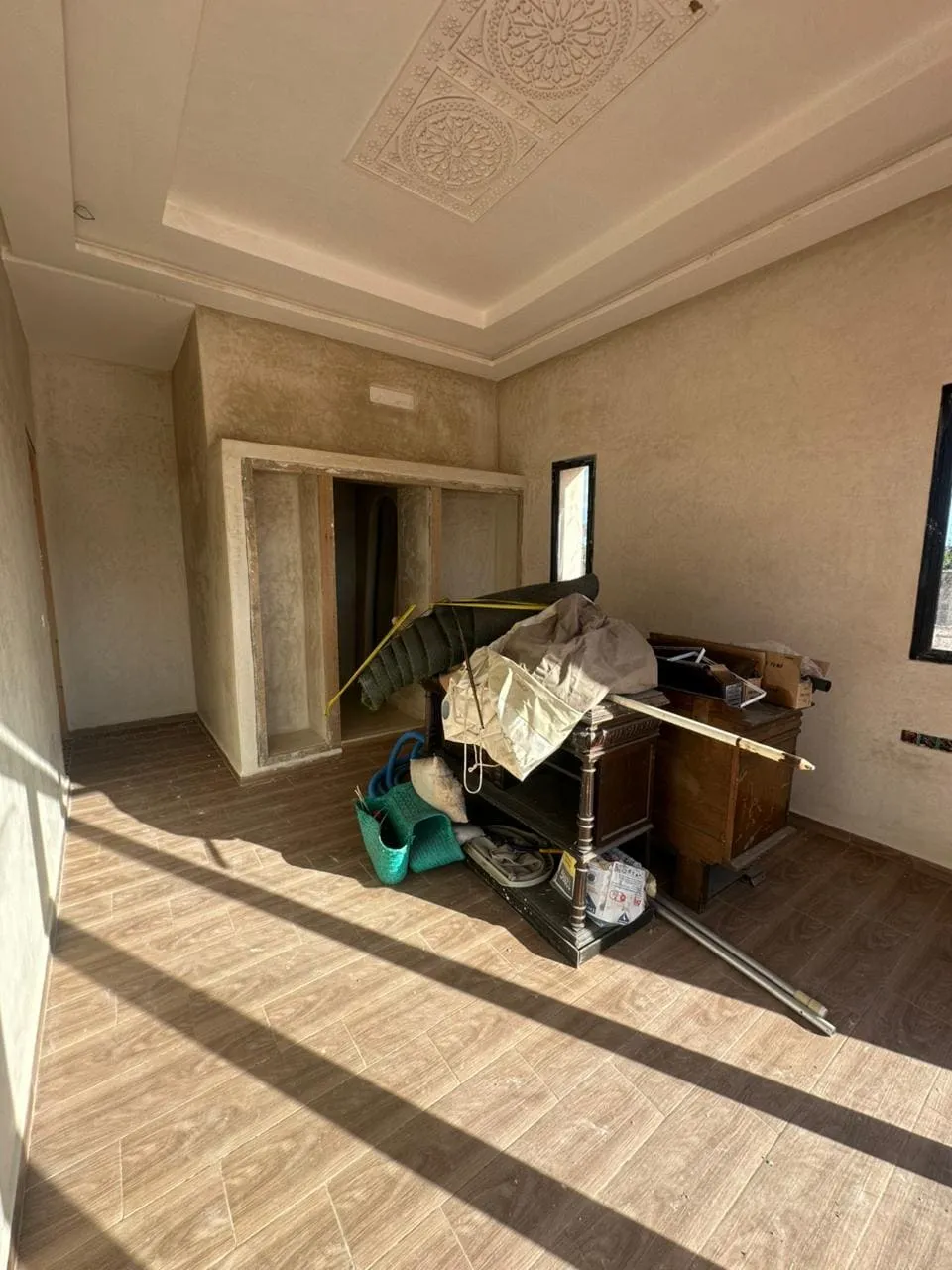 Ensuite bathroom with modern fixtures