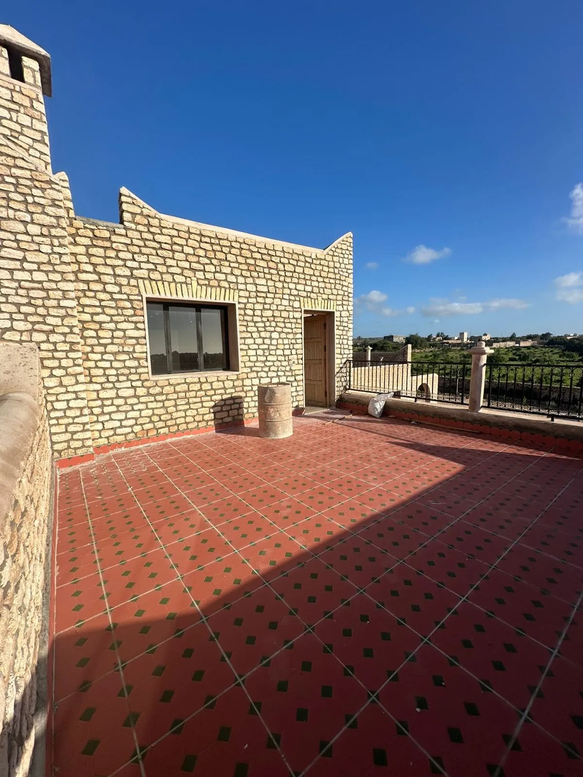 Swimming pool with sun loungers in Essaouira villa