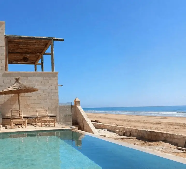 Beachfront villa with infinity pool overlooking Sidi Kaouki beach on Morocco’s Atlantic coast