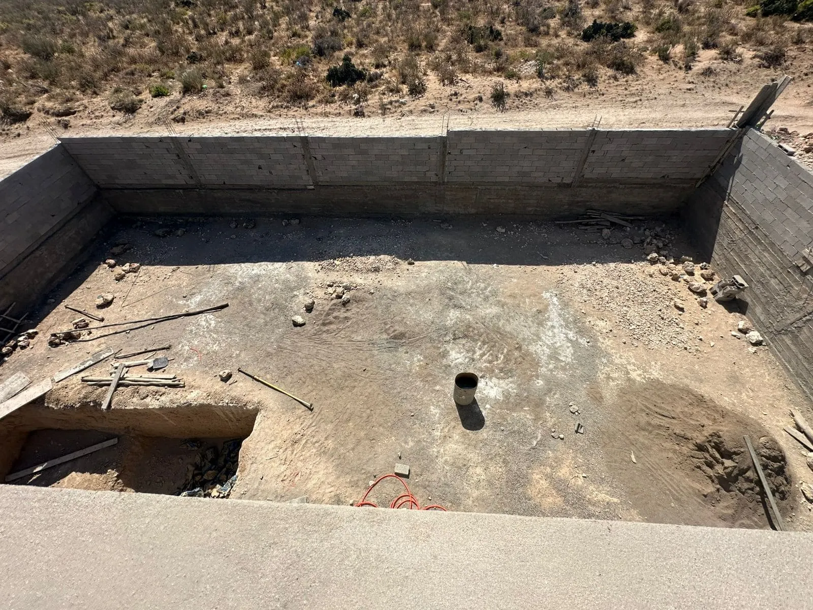 Garden and pool of a villa for sale in Ghazoua