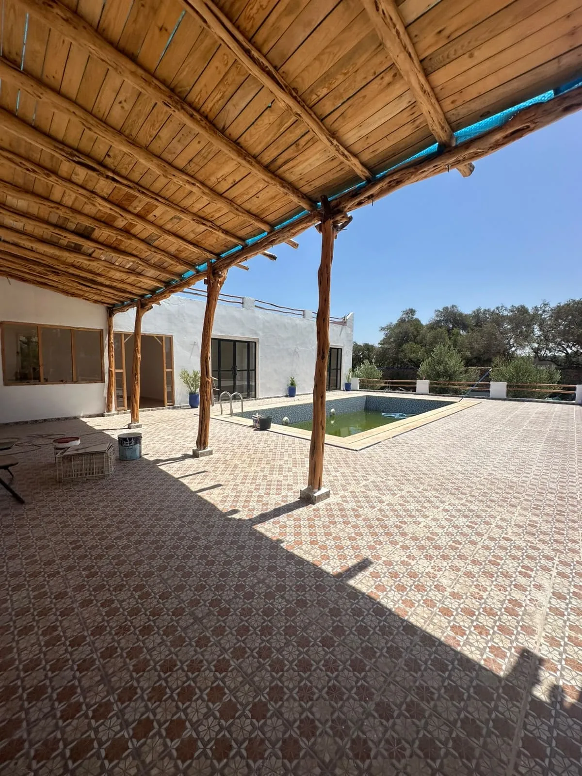 Bedroom with direct outdoor access