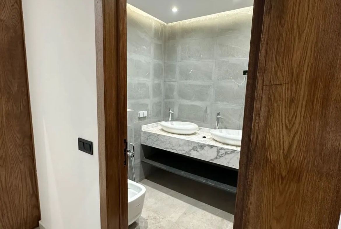1170